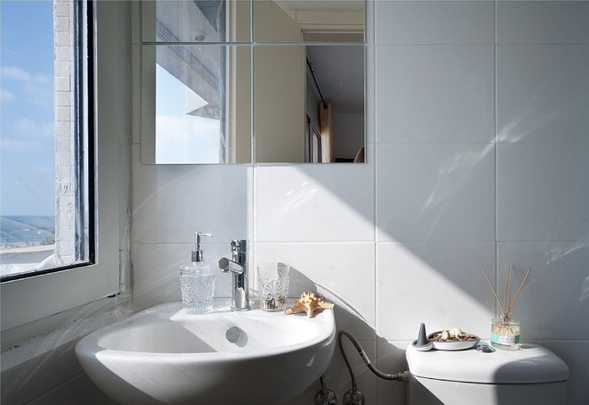 Chic 3Br Apt W Sauna & Parking On The Beach By Sea N' Rent Tel-Aviv Extérieur photo